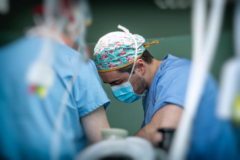 Dr. Murilo operacion de pecho operación de pecho barcelona